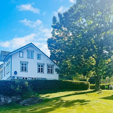 Ferienhaus 10 Person In Tvedestrand